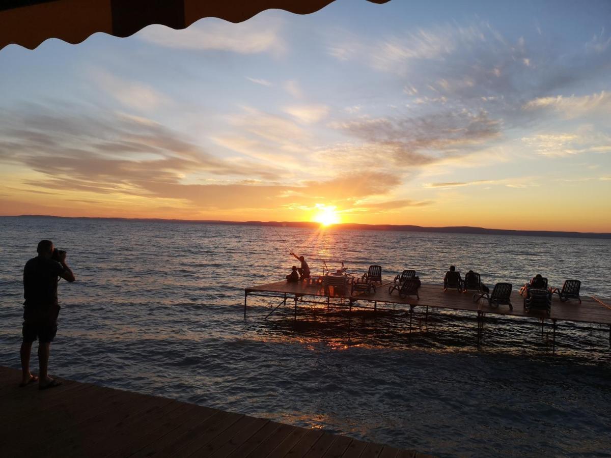 Dalma Panzio Bed & Breakfast Balatonvilagos Ngoại thất bức ảnh